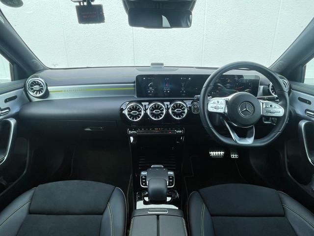 Ａクラス Ａ１８０　エディション１　純正ナビ　３６０°カメラ　ハーフレザーシート　シートヒーター　パワーシート　ヘッドアップディスプレイ　ＥＴＣ２．０　パドルシフト　ワイヤレス充電　前後ドライブレコーダー　レーダーセーフティパッケージ（2枚目）