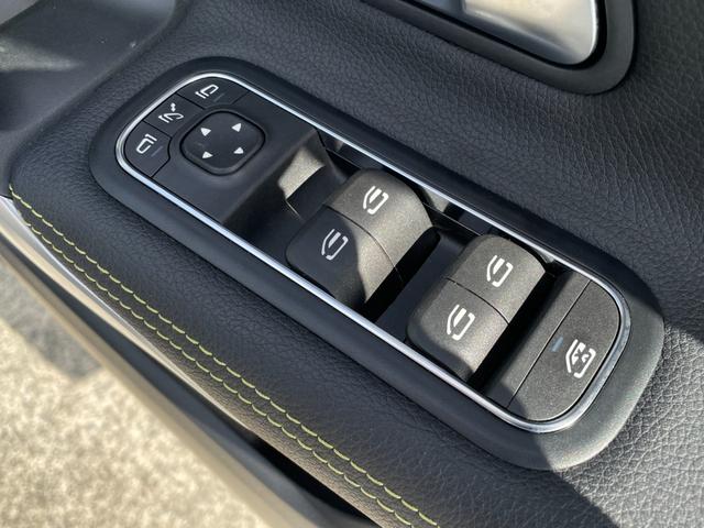 Ａクラス Ａ１８０　エディション１　純正ナビ　３６０°カメラ　ハーフレザーシート　シートヒーター　パワーシート　ヘッドアップディスプレイ　ＥＴＣ２．０　パドルシフト　ワイヤレス充電　前後ドライブレコーダー　レーダーセーフティパッケージ（39枚目）