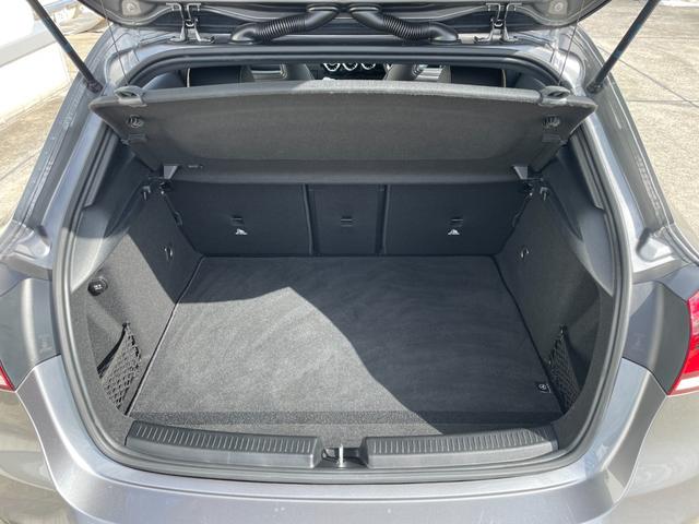 Ａクラス Ａ１８０　エディション１　純正ナビ　３６０°カメラ　ハーフレザーシート　シートヒーター　パワーシート　ヘッドアップディスプレイ　ＥＴＣ２．０　パドルシフト　ワイヤレス充電　前後ドライブレコーダー　レーダーセーフティパッケージ（61枚目）