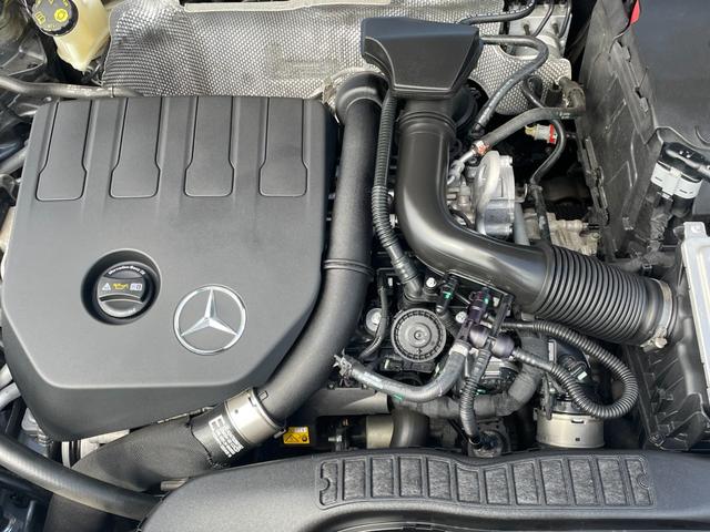 Ａクラス Ａ１８０　エディション１　純正ナビ　３６０°カメラ　ハーフレザーシート　シートヒーター　パワーシート　ヘッドアップディスプレイ　ＥＴＣ２．０　パドルシフト　ワイヤレス充電　前後ドライブレコーダー　レーダーセーフティパッケージ（80枚目）