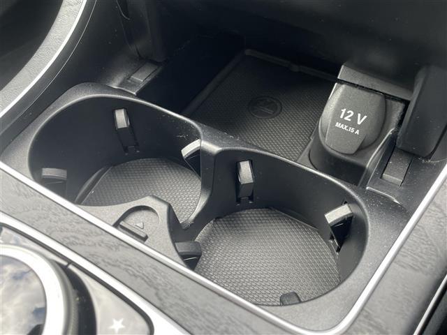 Ｃクラスステーションワゴン Ｃ２２０ｄ　ステーションワゴンローレウスエディション　パノラマサンルーフ　純正ナビ　バックカメラ　黒レザーシート　シートヒーター　ＥＴＣ　アダプティブクルーズコントロール　ブラインドスポットモニター　レーンキープアシスト　パドルシフト　スマートキー（22枚目）