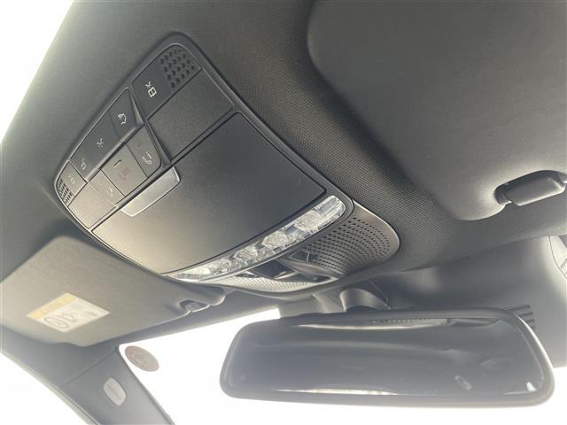 Ｃクラスステーションワゴン Ｃ２２０ｄ　ステーションワゴンローレウスエディション　パノラマサンルーフ　純正ナビ　バックカメラ　黒レザーシート　シートヒーター　ＥＴＣ　アダプティブクルーズコントロール　ブラインドスポットモニター　レーンキープアシスト　パドルシフト　スマートキー（23枚目）