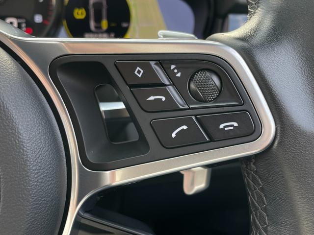 カイエンクーペ カイエンS クーペ スポーツクロノPKG パノラマサンルーフ 純正ナビ 360°カメラ 黒革シート シートヒーター/ベンチレーション ブラインドスポットモニター レーンキープ アダプティブエアサスペンション ETC2.0(12枚目)