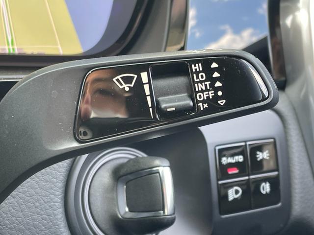 カイエンクーペ カイエンS クーペ スポーツクロノPKG パノラマサンルーフ 純正ナビ 360°カメラ 黒革シート シートヒーター/ベンチレーション ブラインドスポットモニター レーンキープ アダプティブエアサスペンション ETC2.0(15枚目)