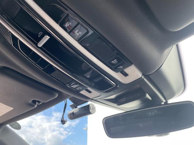 カイエンクーペ カイエンS クーペ スポーツクロノPKG パノラマサンルーフ 純正ナビ 360°カメラ 黒革シート シートヒーター/ベンチレーション ブラインドスポットモニター レーンキープ アダプティブエアサスペンション ETC2.0(27枚目)