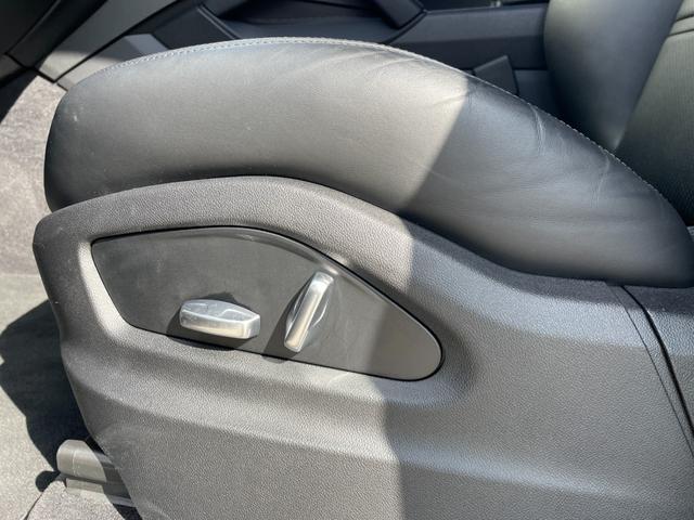 カイエンクーペ カイエンS クーペ スポーツクロノPKG パノラマサンルーフ 純正ナビ 360°カメラ 黒革シート シートヒーター/ベンチレーション ブラインドスポットモニター レーンキープ アダプティブエアサスペンション ETC2.0(51枚目)