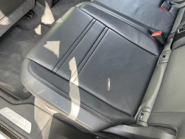 カイエンクーペ カイエンS クーペ スポーツクロノPKG パノラマサンルーフ 純正ナビ 360°カメラ 黒革シート シートヒーター/ベンチレーション ブラインドスポットモニター レーンキープ アダプティブエアサスペンション ETC2.0(57枚目)