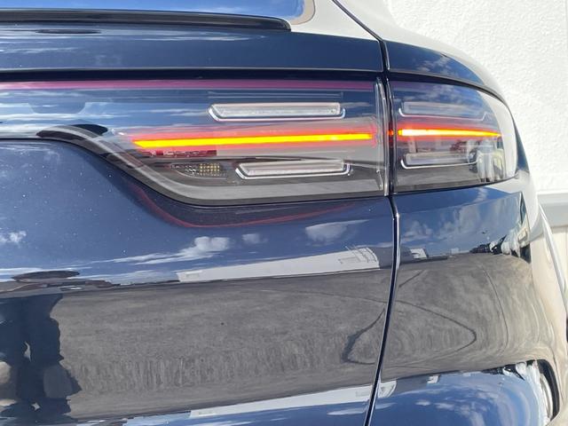 カイエンクーペ カイエンS クーペ スポーツクロノPKG パノラマサンルーフ 純正ナビ 360°カメラ 黒革シート シートヒーター/ベンチレーション ブラインドスポットモニター レーンキープ アダプティブエアサスペンション ETC2.0(73枚目)