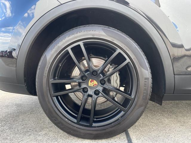 カイエンクーペ カイエンS クーペ スポーツクロノPKG パノラマサンルーフ 純正ナビ 360°カメラ 黒革シート シートヒーター/ベンチレーション ブラインドスポットモニター レーンキープ アダプティブエアサスペンション ETC2.0(78枚目)