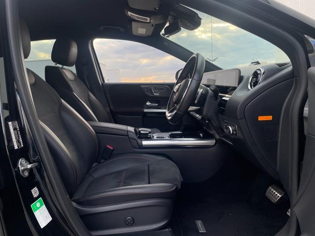 Ｂクラス Ｂ２００ｄ　ＡＭＧライン　アドバンスドＰＫＧ　レーダーセーフティＰＫＧ　メーカーナビ　フルセグＴＶ　３６０°カメラ　ハーフレザーシート　シートヒーター　パワーシート　アダプティブクルーズコントロール　ブラインドスポットモニター（30枚目）