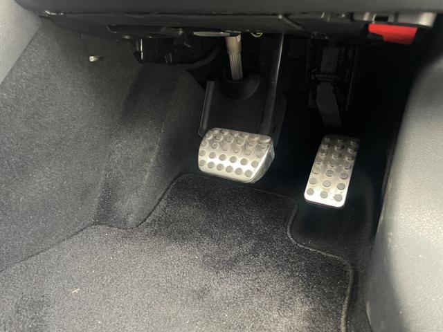 Ｂクラス Ｂ２００ｄ　ＡＭＧライン　アドバンスドＰＫＧ　レーダーセーフティＰＫＧ　メーカーナビ　フルセグＴＶ　３６０°カメラ　ハーフレザーシート　シートヒーター　パワーシート　アダプティブクルーズコントロール　ブラインドスポットモニター（35枚目）