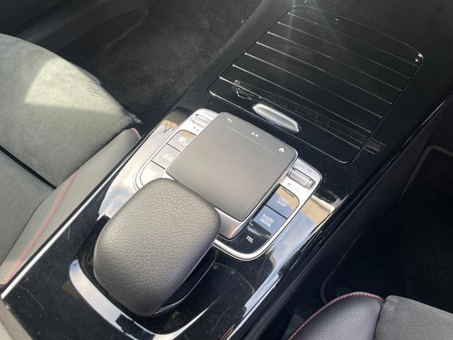 Ａクラス Ａ１８０　メーカーナビ／フルセグＴＶ／Ｂカメラ／ＡＣＣ／ＢＳＭ／レーンキープ／ハーフレザー／シートヒーター／パワーシート／ワイヤレス充電／ドライブレコーダー／ＥＴＣ／ＵＳＢ／ＢＴオーディオ／ＡＭＧ１８インチＡＷ（25枚目）