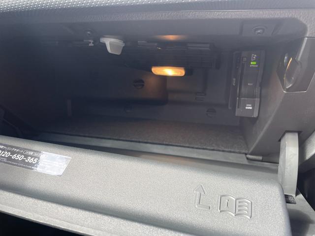 Ａクラス Ａ１８０　メーカーナビ／フルセグＴＶ／Ｂカメラ／ＡＣＣ／ＢＳＭ／レーンキープ／ハーフレザー／シートヒーター／パワーシート／ワイヤレス充電／ドライブレコーダー／ＥＴＣ／ＵＳＢ／ＢＴオーディオ／ＡＭＧ１８インチＡＷ（29枚目）