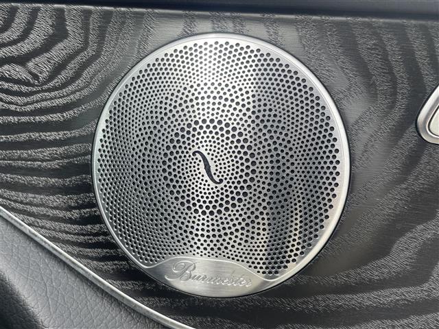 GLC GLC220d 4マチック ローレウスエディション ワンオーナー/360台限定車/レーダーセーフティPKG/ナイトPKG/パノラマルーフ/純正ナビ/DTV/360°カメラ/ブルメスターサウンド/パワーバックドア/ドラレコ/ETC/ハーフレザー(17枚目)