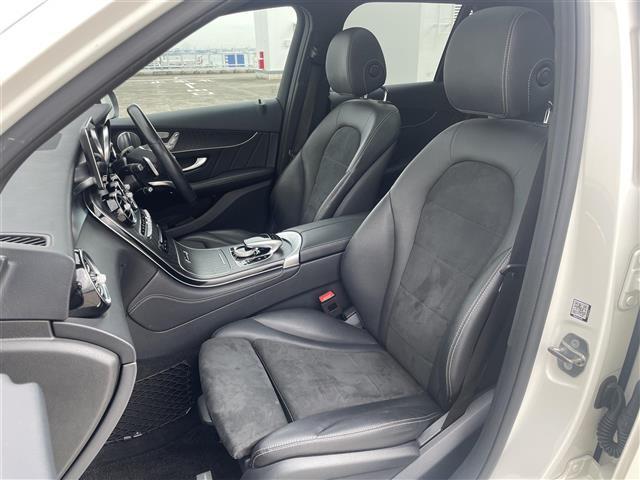 GLC GLC220d 4マチック ローレウスエディション ワンオーナー/360台限定車/レーダーセーフティPKG/ナイトPKG/パノラマルーフ/純正ナビ/DTV/360°カメラ/ブルメスターサウンド/パワーバックドア/ドラレコ/ETC/ハーフレザー(20枚目)
