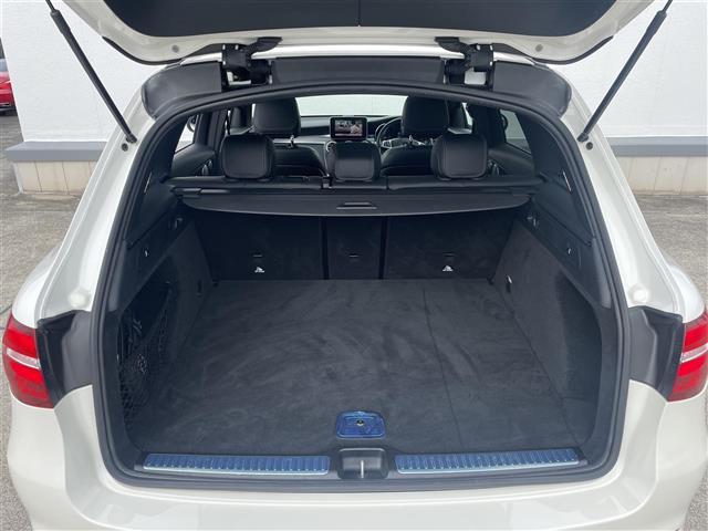 GLC GLC220d 4マチック ローレウスエディション ワンオーナー/360台限定車/レーダーセーフティPKG/ナイトPKG/パノラマルーフ/純正ナビ/DTV/360°カメラ/ブルメスターサウンド/パワーバックドア/ドラレコ/ETC/ハーフレザー(22枚目)