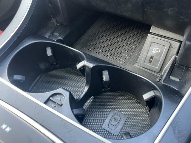 GLC GLC220d 4マチック AMGライン 純正ナビ フルセグTV Bluetooth接続 360°カメラ レザーシート シートヒーター パワーバックドア パノラマルーフ アダプティブクルーズコントロール ブラインドスポットモニター ETC(26枚目)