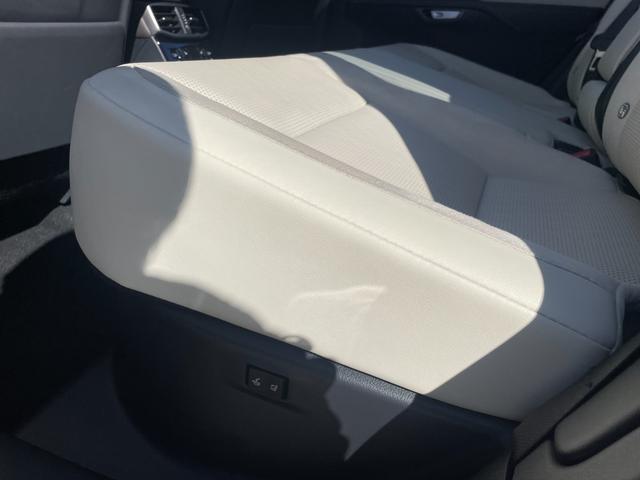 RX RX450h+ バージョンL 純正12.3インチナビ フルセグTV Bluetooth接続 パノラミックビューモニター パノラマムーンルーフ レクサスセーフティシステム プリクラッシュセーフティ レーンキープアシスト ACC BA(56枚目)