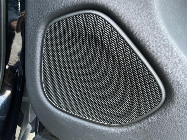 XC60 B6 AWD Rデザイン ワンオーナー エアサス車 TRデザイン専用ハーフレザー 全席シートヒーター 純正Googleナビ ヘッドアップディスプレイ パワーテールゲート Harman/Kardonサウンド ACC BSM(40枚目)