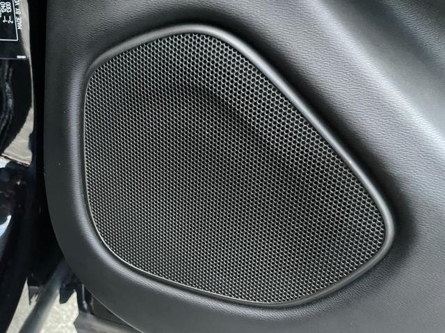 XC60 B6 AWD Rデザイン ワンオーナー エアサス車 TRデザイン専用ハーフレザー 全席シートヒーター 純正Googleナビ ヘッドアップディスプレイ パワーテールゲート Harman/Kardonサウンド ACC BSM(47枚目)