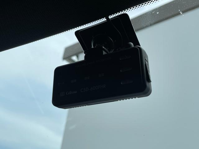 GLAクラス GLA220 4マチック レーダーセーフティパッケージ サンルーフ 純正ナビ フルセグTV Bluetooth接続バックモニター 電動リアゲート haman/kardon ブラインドスポットモニター レーンキープアシスト(12枚目)