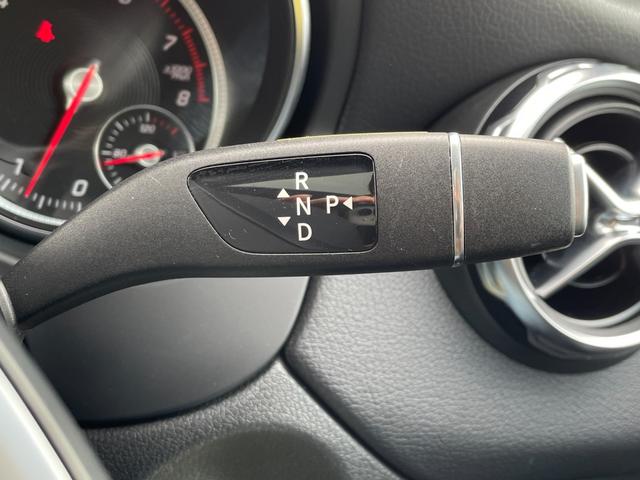 GLAクラス GLA220 4マチック レーダーセーフティパッケージ サンルーフ 純正ナビ フルセグTV Bluetooth接続バックモニター 電動リアゲート haman/kardon ブラインドスポットモニター レーンキープアシスト(18枚目)