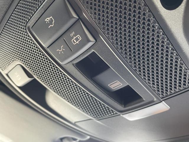 GLAクラス GLA220 4マチック レーダーセーフティパッケージ サンルーフ 純正ナビ フルセグTV Bluetooth接続バックモニター 電動リアゲート haman/kardon ブラインドスポットモニター レーンキープアシスト(31枚目)