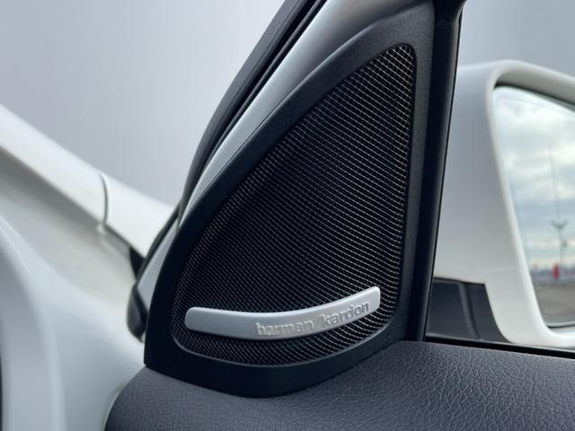 GLAクラス GLA220 4マチック レーダーセーフティパッケージ サンルーフ 純正ナビ フルセグTV Bluetooth接続バックモニター 電動リアゲート haman/kardon ブラインドスポットモニター レーンキープアシスト(39枚目)