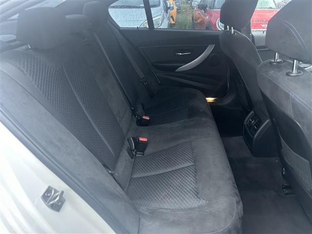 3シリーズ 320d Mスポーツ(9枚目)