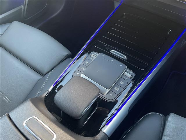 GLB GLB200d 4マチック AMGラインパッケージ レザーエクスクルーシブPKG/純正ナビ/TV/360°カメラ/前後ドラレコ/ETC/パワーバックドア/4WD/パワーシート/シートヒーター/ACC/BSM/LKA/スマートキー(21枚目)