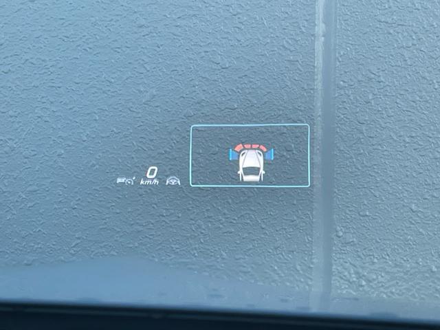 Aクラス A35 4マチック 1オーナー/パノラマルーフ/j純正ナビ/TV/360°カメラ/レザーシート/HUD/アドバンスドPKG/純正OPドラレコ/アンビエントライト/シートヒーター/パワーシート/4WD/パドルシフト/ETC(11枚目)