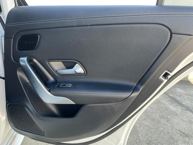 Aクラス A35 4マチック 1オーナー/パノラマルーフ/j純正ナビ/TV/360°カメラ/レザーシート/HUD/アドバンスドPKG/純正OPドラレコ/アンビエントライト/シートヒーター/パワーシート/4WD/パドルシフト/ETC(48枚目)