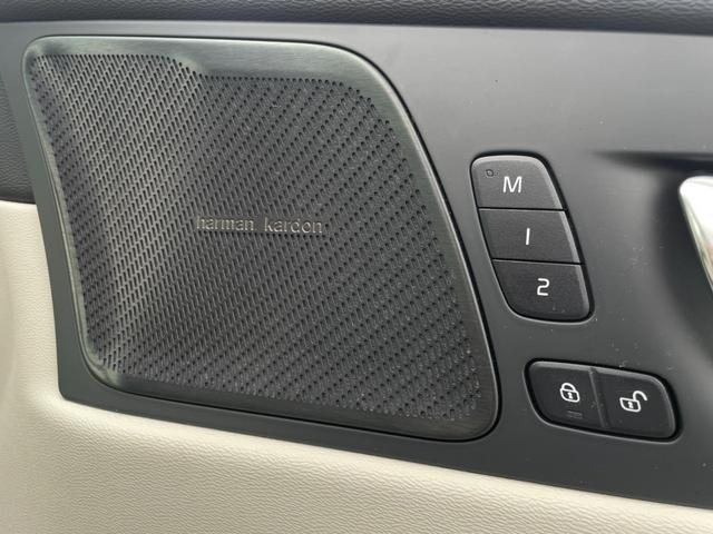 XC60 B5 AWD インスクリプション 純正ナビ/TV/360°カメラ/レザーシート/シートヒーター/パワーバックドア/ハーマンカードンサウンド/HUD/アップルカープレイ/ワイヤレス充電/前後ドラレコ/ACC/BSM/レーンキープ/ETC(36枚目)