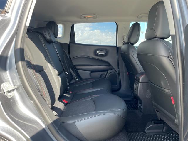 ジープ・コンパス トレイルホーク 4WD 純正ナビ フルセグTV バックモニター ハーフレザーシート 前後ドライブレコーダー アダプティブクルーズコントロール ブラインドスポットモニター レーントレーシングアシスト ETC(44枚目)