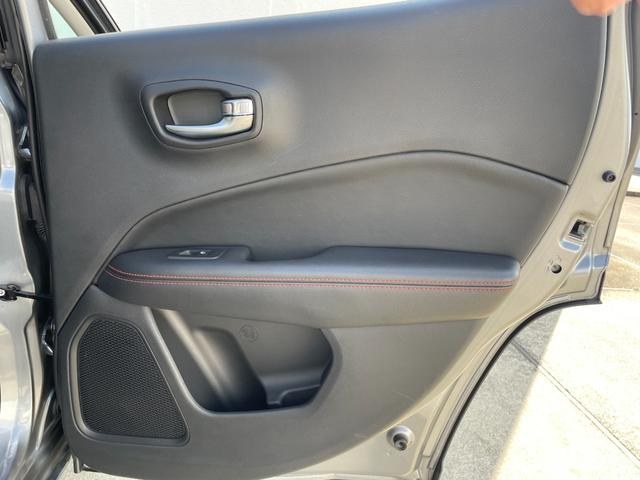 ジープ・コンパス トレイルホーク 4WD 純正ナビ フルセグTV バックモニター ハーフレザーシート 前後ドライブレコーダー アダプティブクルーズコントロール ブラインドスポットモニター レーントレーシングアシスト ETC(48枚目)