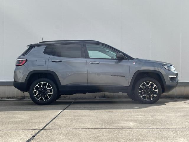 ジープ・コンパス トレイルホーク 4WD 純正ナビ フルセグTV バックモニター ハーフレザーシート 前後ドライブレコーダー アダプティブクルーズコントロール ブラインドスポットモニター レーントレーシングアシスト ETC(70枚目)