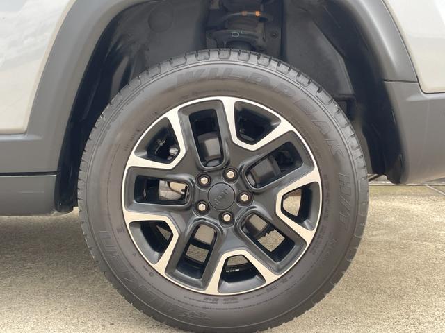 ジープ・コンパス トレイルホーク 4WD 純正ナビ フルセグTV バックモニター ハーフレザーシート 前後ドライブレコーダー アダプティブクルーズコントロール ブラインドスポットモニター レーントレーシングアシスト ETC(77枚目)