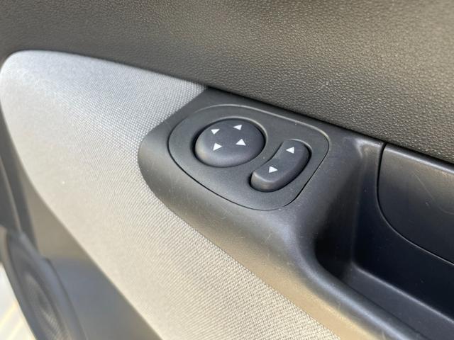 500 ツインエア ポップ 社外ナビ(カロッツェリア) バックカメラ ドライブレコーダー ETC 横滑り防止装置 純正フロアマット USB入力端子(35枚目)