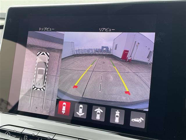 ジープ・コマンダー リミテッド 純正ナビ 360°カメラ レザーシート シートヒーター 前後ドライブレコーダー ETC アダプティブクルーズコントロール パワーバックドア コーナーセンサー HIDヘッドライト 純正フロアマット(3枚目)