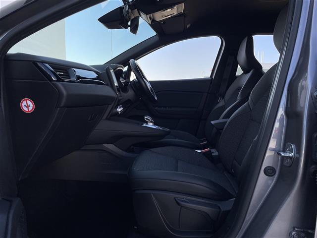 キャプチャー ブラックスタイル 純正ディスプレイオーディオ 全方位カメラ ハーフレザーシート シートヒーター 前後ドライブレコーダー ETC コーナーセンサー アダプティブクルーズコントロール コンフォートアクセス 純正フロアマット(28枚目)