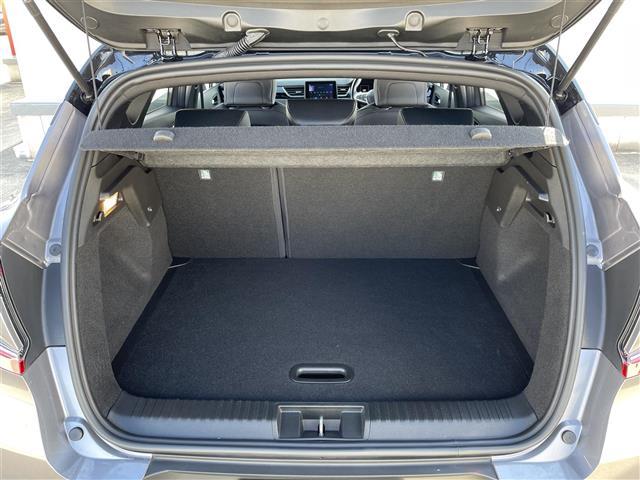 キャプチャー ブラックスタイル 純正ディスプレイオーディオ 全方位カメラ ハーフレザーシート シートヒーター 前後ドライブレコーダー ETC コーナーセンサー アダプティブクルーズコントロール コンフォートアクセス 純正フロアマット(31枚目)