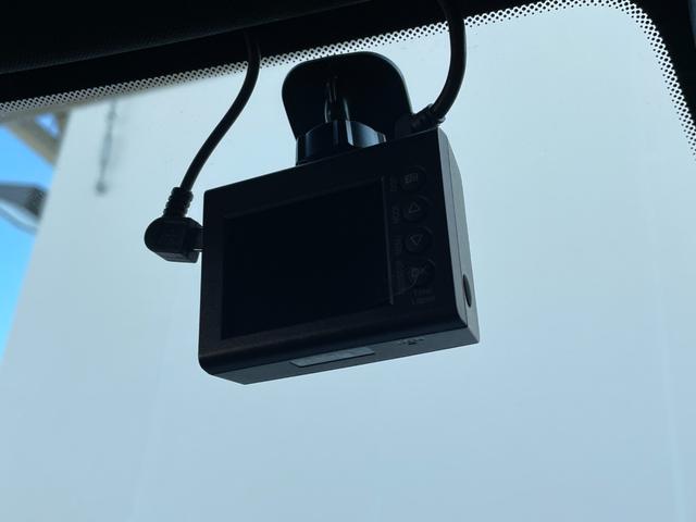 ＬＩＢＥＲＡＬＡの全国在庫の中から厳選したお車をご提案！お近くの店舗でのご納車可能！その品揃えと品質に驚くこと間違い無し！