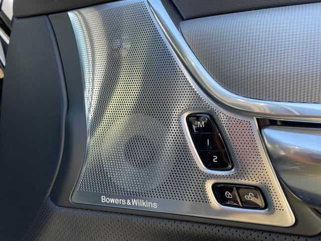 ＬＩＢＥＲＡＬＡでは６種類のコーヒーをご用意しております。コーヒーを飲みながら優雅にお車選びをしてみませんか？