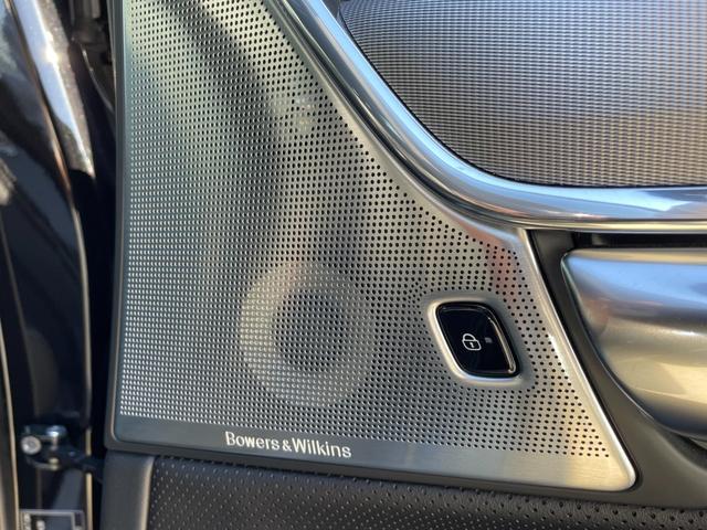 ＬＩＢＥＲＡＬＡではガリバーグループのネットワークを駆使し、全国から選りすぐりのプレミアムカーだけをご用意してお客様のご来店をお待ちしております。