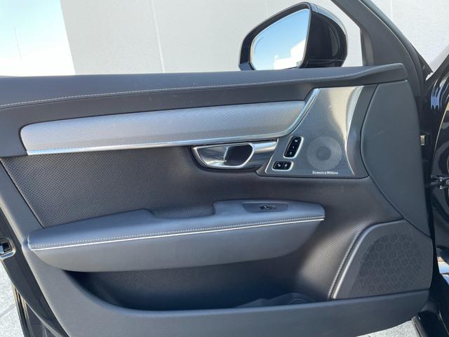 オーナー様となる方がクルマから直接感じるリアルな感性を第一にした最良の一台との出会いをコーディネートいたします。