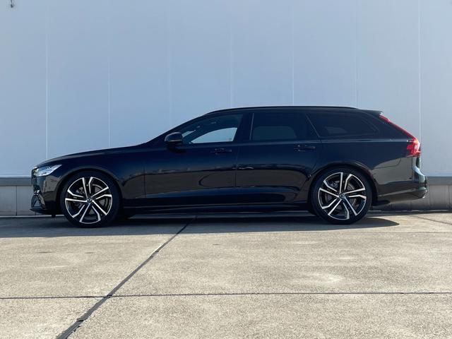 ＢＭＷ、メルセデス、アウディといったドイツのプレミアムブランドをはじめとした、各種輸入車ブランドを同時に比較することができます。