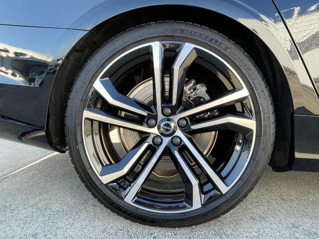 ＢＭＷ、メルセデス、アウディといったドイツのプレミアムブランドをはじめとした、各種輸入車ブランドを同時に比較することができます。