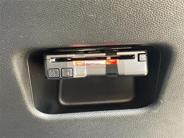 208 GT パノラマルーフ/純正DA/Bカメラ/AplleCarPlay/レーダークルーズ/ハーフレザ^シート/シートヒーター/前後ドラレコ/ETC(7枚目)