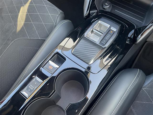 208 GT パノラマルーフ/純正DA/Bカメラ/AplleCarPlay/レーダークルーズ/ハーフレザ^シート/シートヒーター/前後ドラレコ/ETC(16枚目)