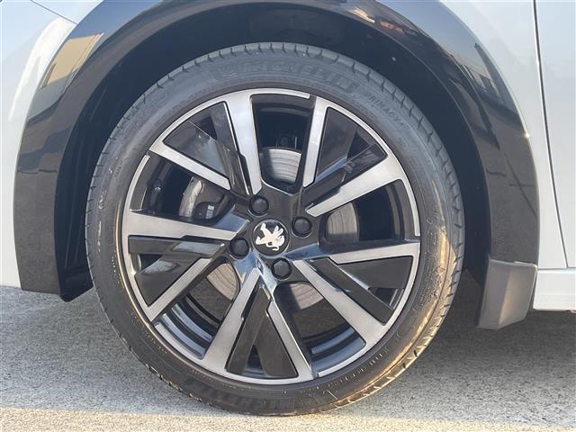 208 GT パノラマルーフ/純正DA/Bカメラ/AplleCarPlay/レーダークルーズ/ハーフレザ^シート/シートヒーター/前後ドラレコ/ETC(43枚目)